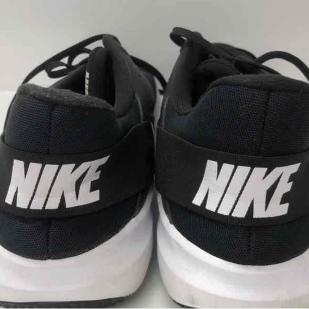 Men Nike - Picture 2 of 5